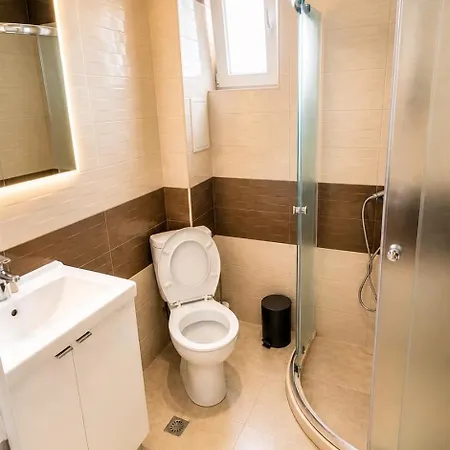 & Private Parking - Walk To Old Town And Main Street * Plovdiv