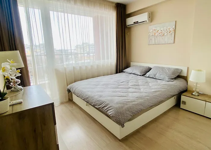 Old Town Prime & Private Parking 普罗夫迪夫