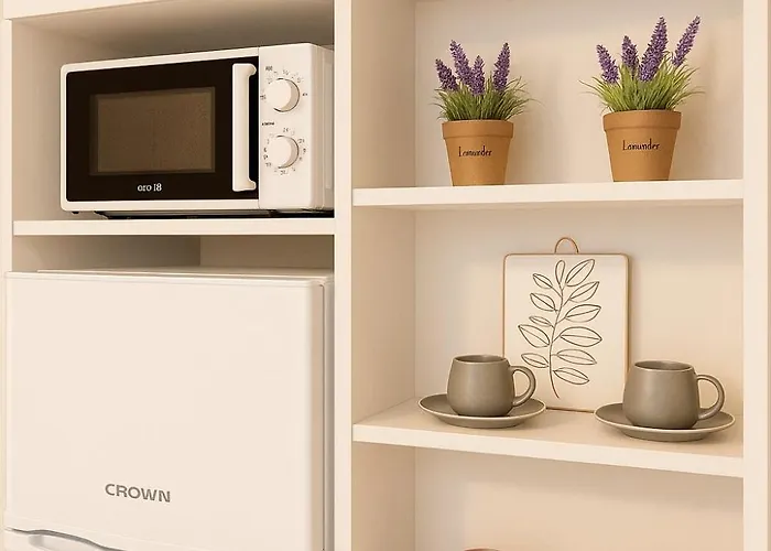 Old Town Prime & Private Parking